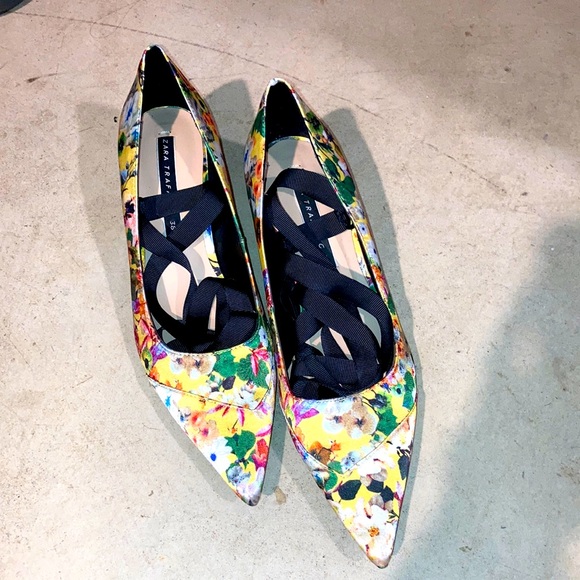 Zara TRAFALUC floral heels shoes. SIZE 8 - Picture 2 of 8
